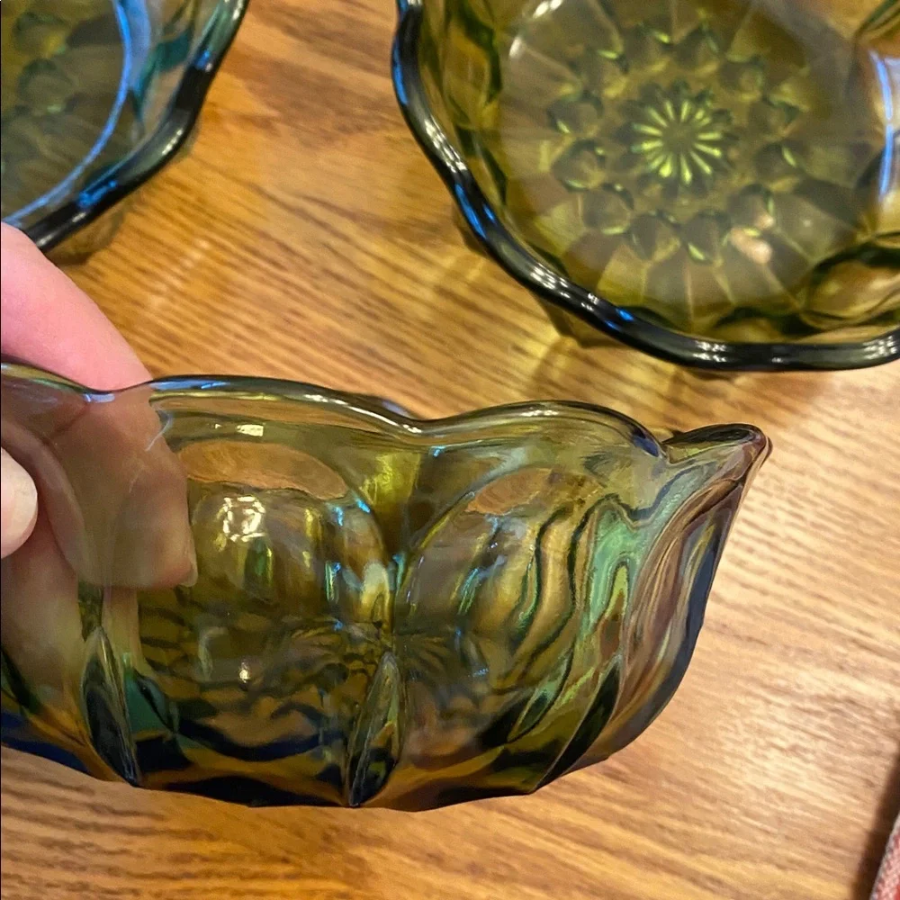 Vintage Indiana Mid Century Green Scallop Set of (4) Total, Green Glass Bowls